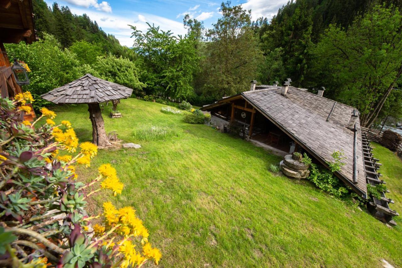 Villa Mas Antico Molino Livo  Esterno foto